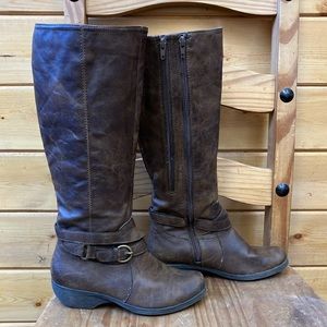 A2 Faux Leather Distressed Boots